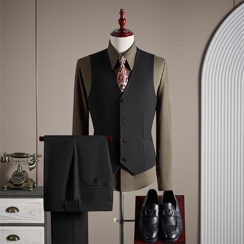 High-Quality Wool Suit: Business Casual & Formal Wear for Weddings