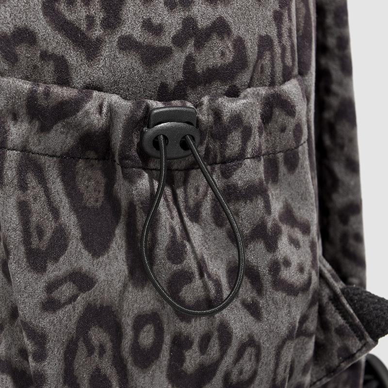 2025 Leopard Print College-Style Backpack: Casual, Large Capacity for Students and Commuters