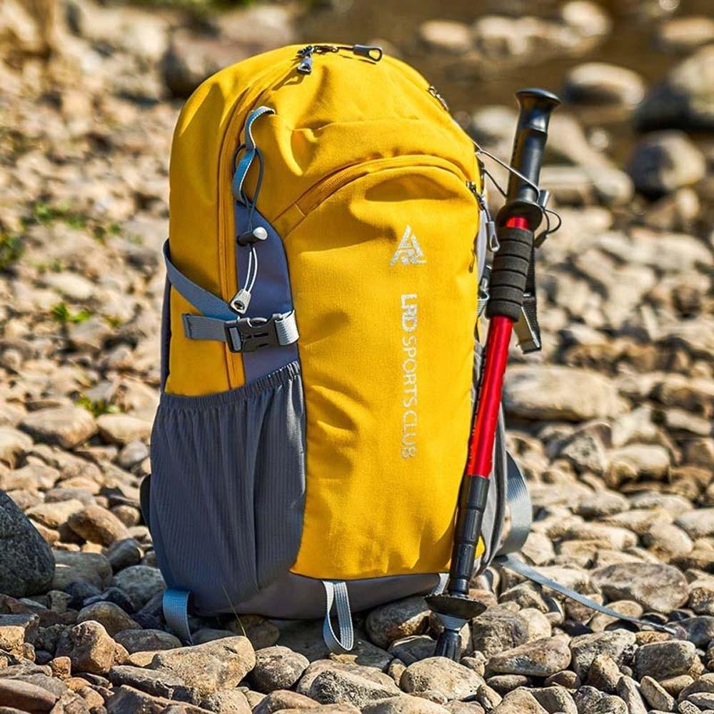 Velkokapacitní venkovní batoh Nylonový horolezecký batoh Lehký sportovní batoh Denní