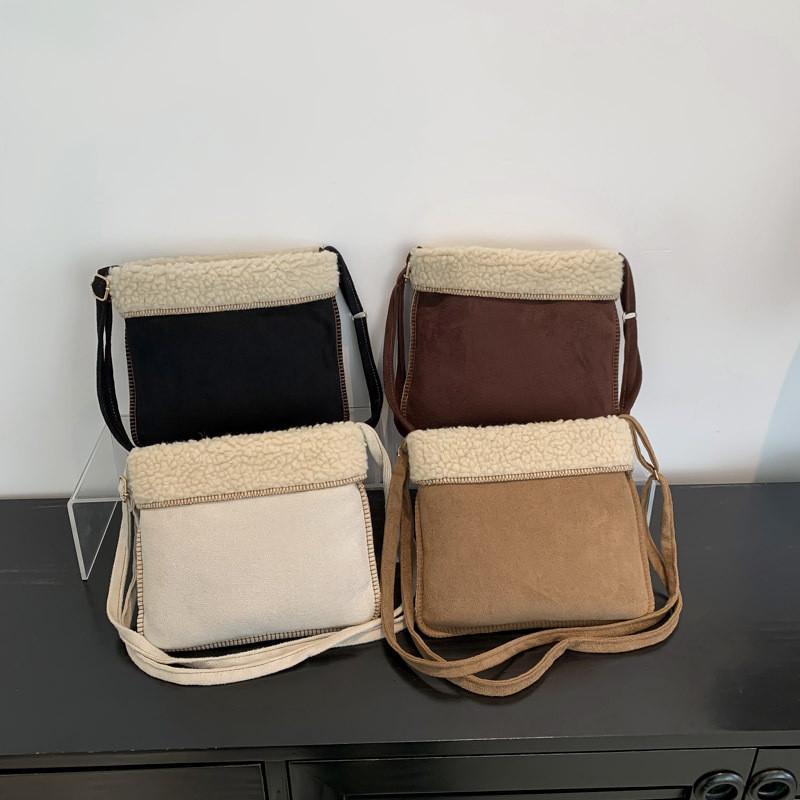 Wholesale Fashion Plush Flipped Shoulder Messenger Bag Women 2023 Winter New Casual Trendy Versatile Small Square Bag