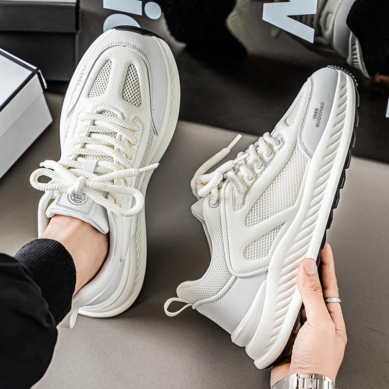 White Men Casual Sports Shoes Fashionable Thick Soled Skateboarding Trendy Comfortable Man Suitable Outdoor Breathable Versatile