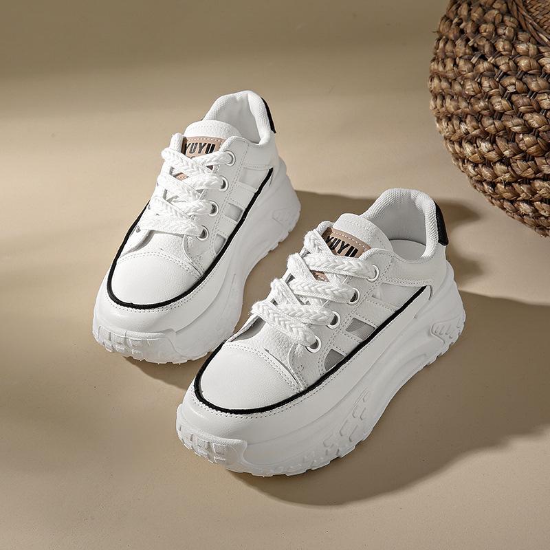 

Increase the height of Xiaobai casual net shoes, the new 2025 sub-versatile sports shoes, platform dad shoes, women s muffin, breathable price is exc 40