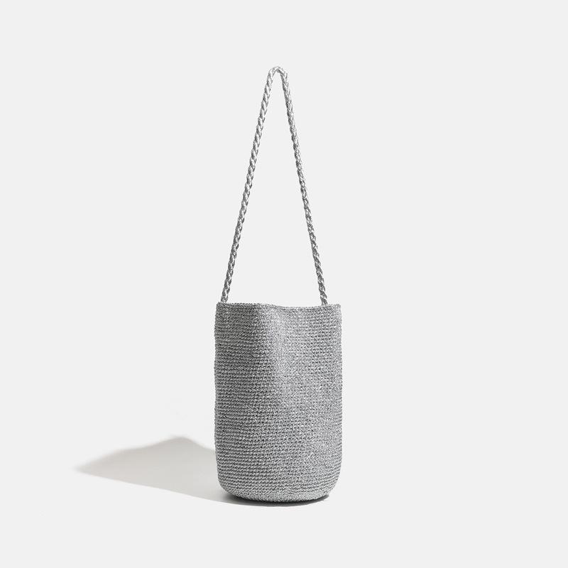 Single-shoulder Bucket Bag for Casual Cross-body Use, Knitted Bag Suitable for Women for Beach Vacation and Beach Use.
