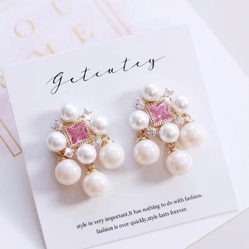 Elegant Pink Princess Square Diamond Pearl Dangle Earrings for Women