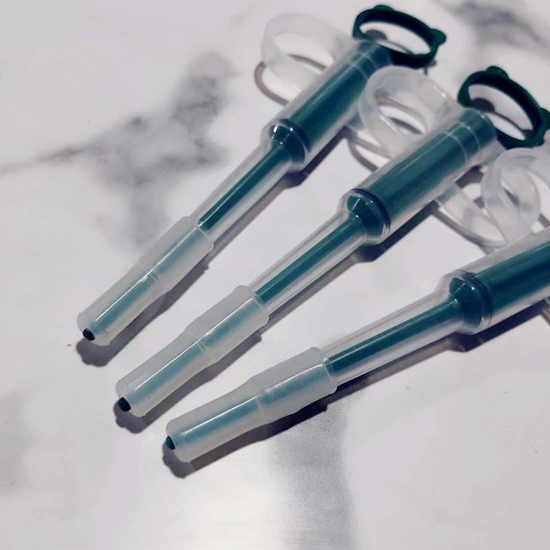 Pet Medicine Feeder Syringe for Cats and Dogs - Ideal for Deworming and Oral Medicating