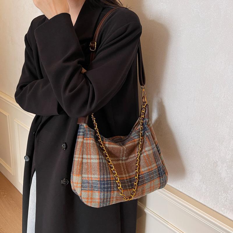 Backpack Rhombus Premium Versatile Shoulder Messenger Bag 2025 New Women's Commuter Bag