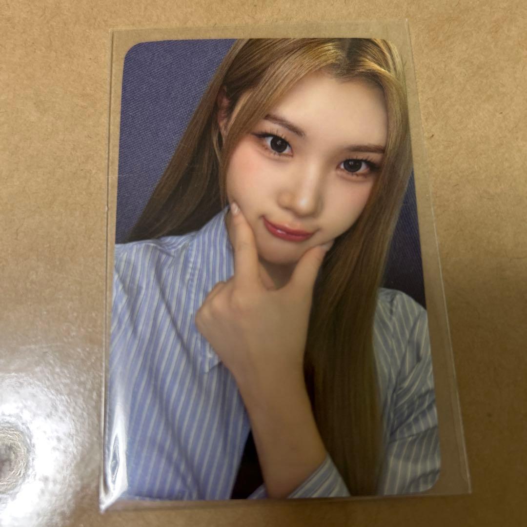 [USED] Hearts2Hearts withmuu Jueun autograph session trading card