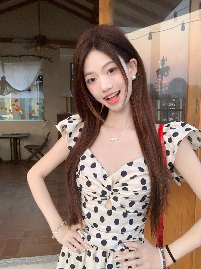 French Chic Polka Dot Summer Dress: Elegant Pleated Long Skirt with Slim Waist