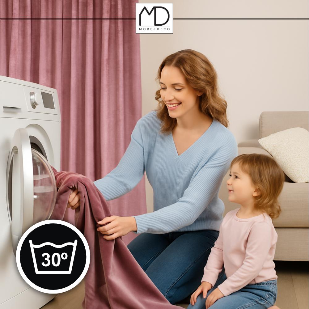 Velvet curtain on a ribbon - pink