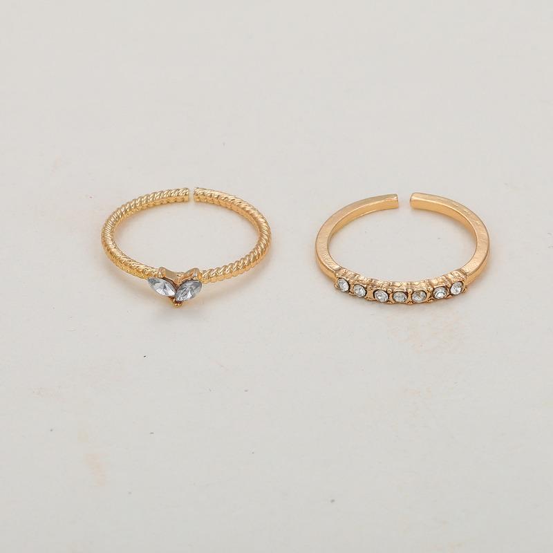2PS Retro Heart Ring Fashion Women Girls Open Zircon Geometry Rings Party Jewelry Gifts