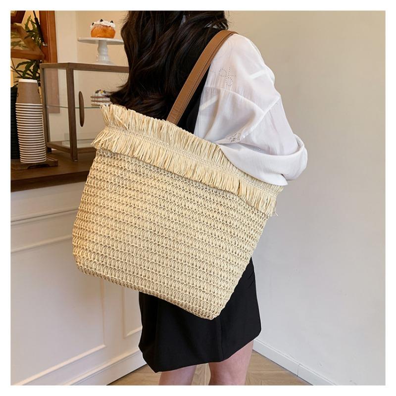 New Straw Bag Hand-woven Tassel Fashion Simple Handheld Women's Bag Large Capacity Shoulder Bag Women
