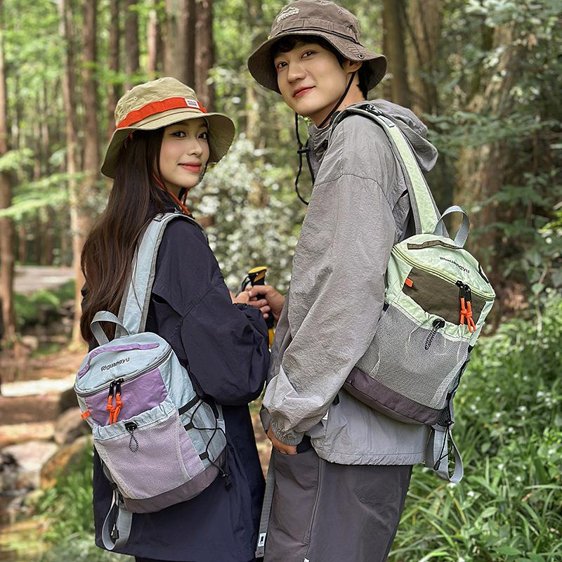 Lightweight Sports Backpack, Hiking Backpack, Niche and High-end Travel Small Schoolbag