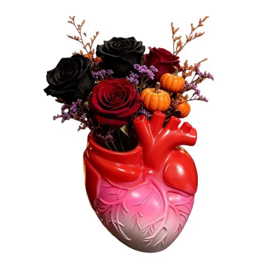 Unique Gothic Art Gift Hand Holding Human Heart Organ Vase, Anatomical Shaped Personalized Window Display Spooky Halloween Desktop Flower Pot