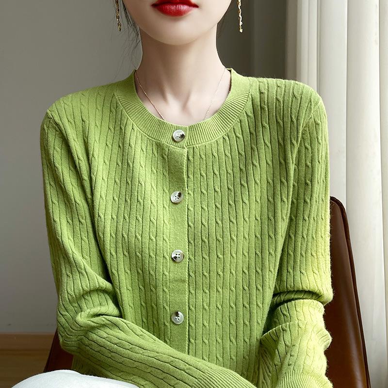 Autumn/Winter Women's Slim Velvet Cardigan: Versatile Round Neck, Long Sleeve, Solid Color, Korean Style Short Sweater.