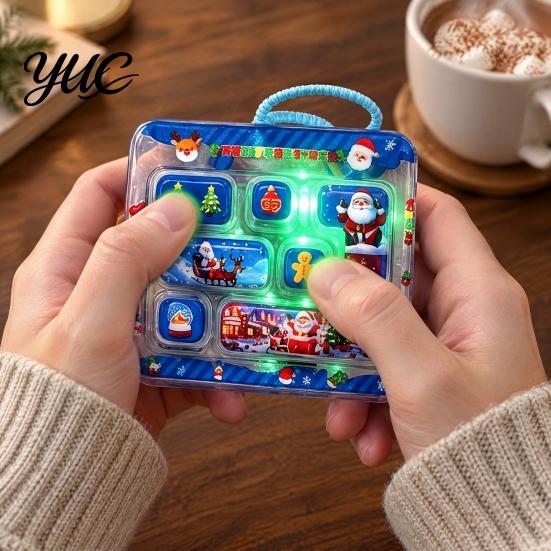 Interactive Plastic Toy Christmas 7-Key Fidget Keyboard Keychain, Light Up Mini Game Toy, Portable Educational Sensory Tool Stress Relief Stocking