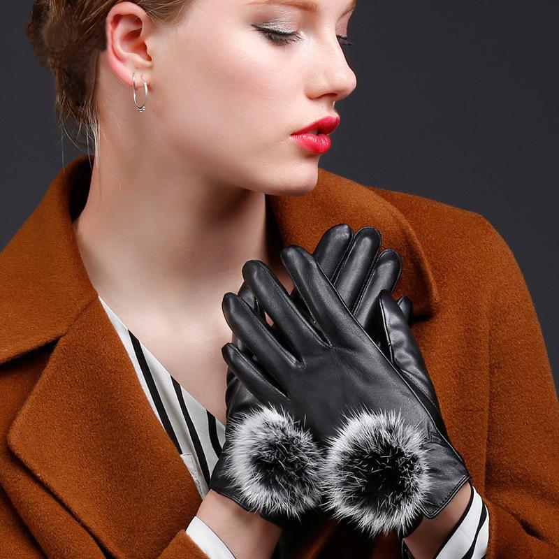

Флисовые теплые перчатки для верховой езды, женские зимние кожаные перчатки, милый корейский стиль с помпоном из натурального кроличьего меха, зимние PU с помпоном из кроличьего меха One Size