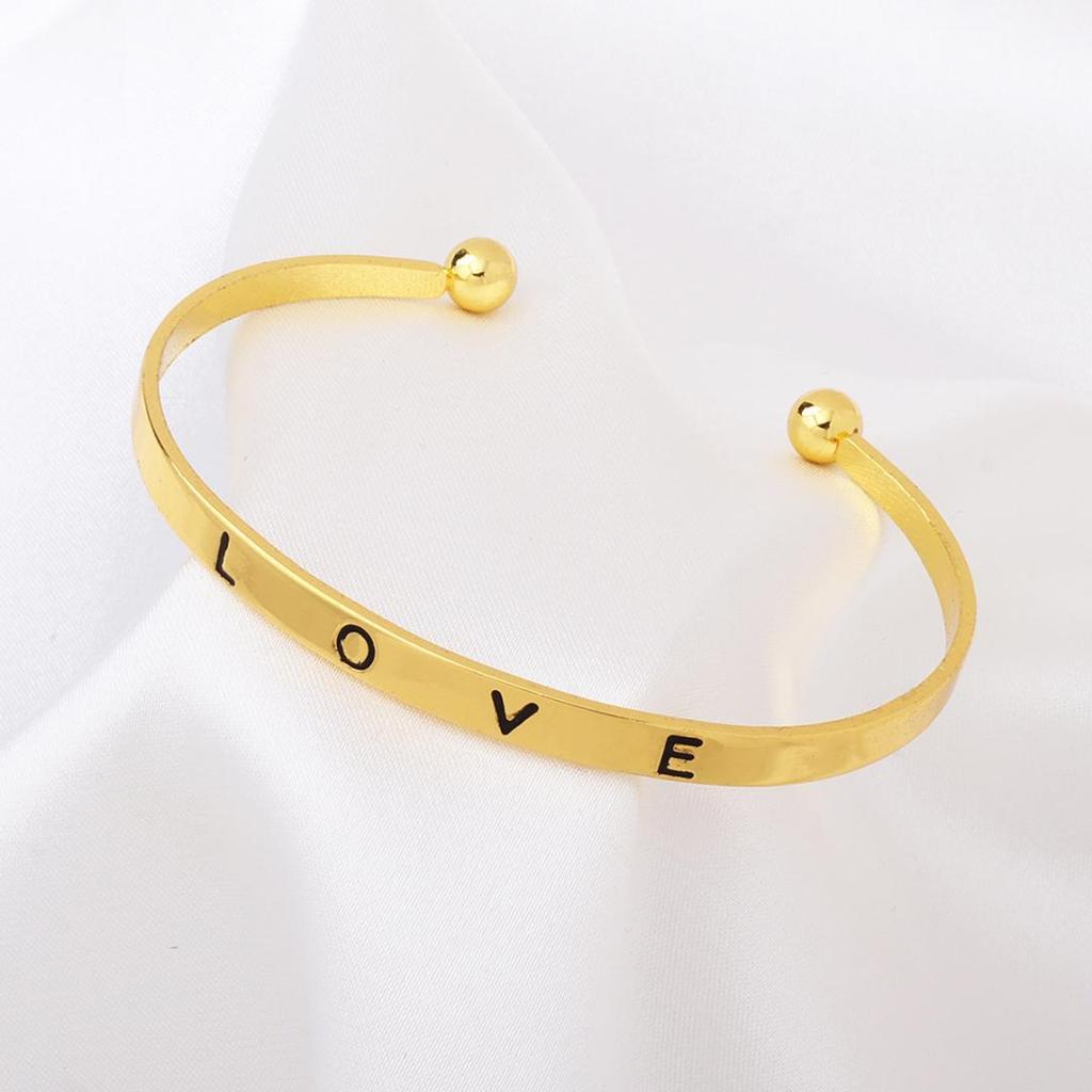 Women's Quartz Wristwatches Rectangle Ladies Fashion Golden Clock Top Luxury Gifts Bracelet Watches for Wife, Family, Friend