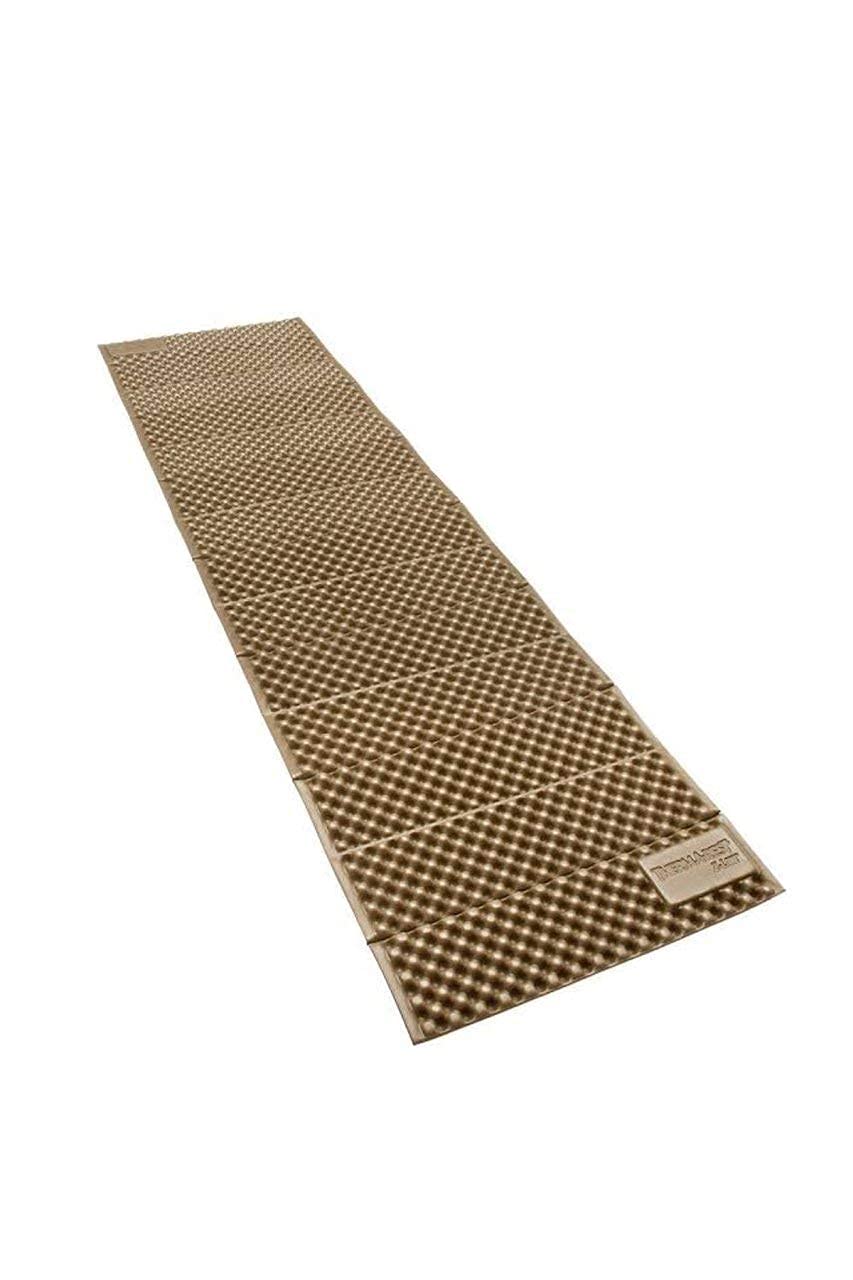 

THERMAREST Outdoor Mattress Closed Cell Outdoor Mattress Z Light R Value Japanese 30302 2.2 Coyote/Gray [Genuine Product]
