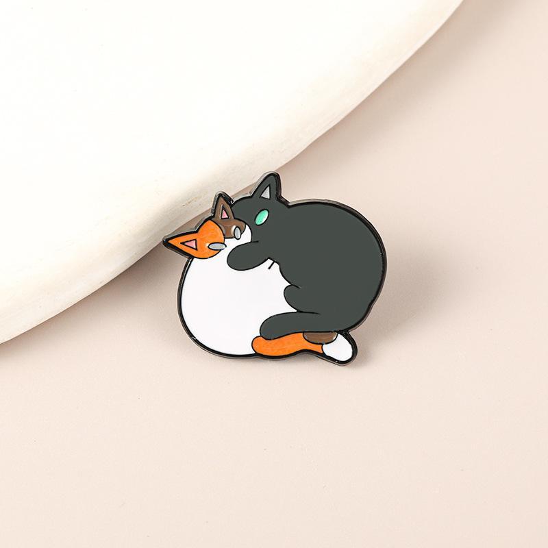 1/4Pcs Funny Cat Fight Cute Enamel Brooches Cartoon Creative Design Schoolbag Pins Badge Daily Wear Fashion Accessories Gifts