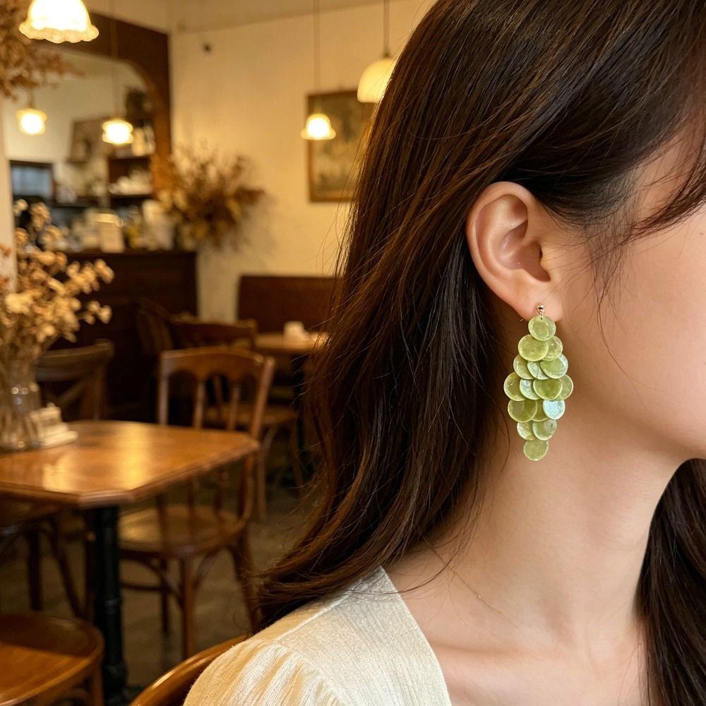Elegant Tassel Drop Earring Light Luxury Shell Pendant Stud Fashion Jewelry Shell Earring  Ladies