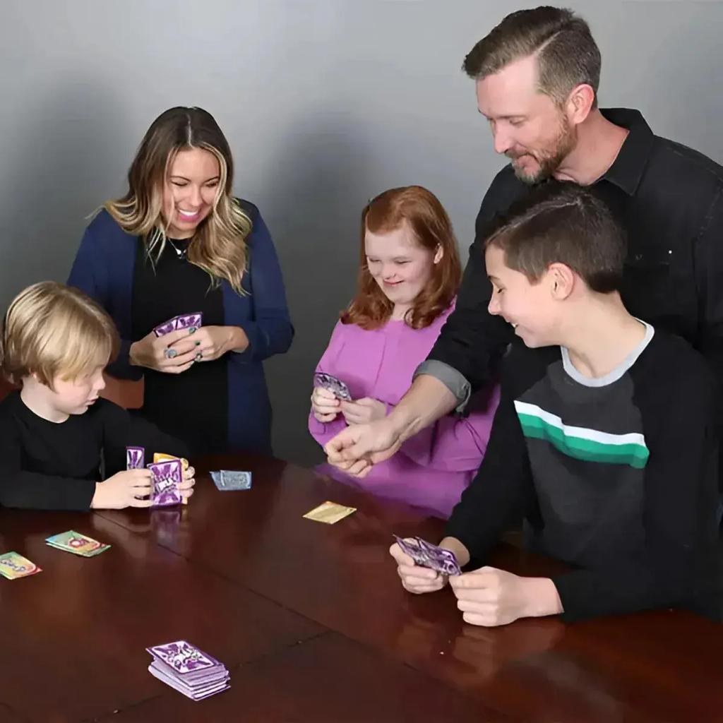 Virus 1 and Virus 2 Card Game in Spanish