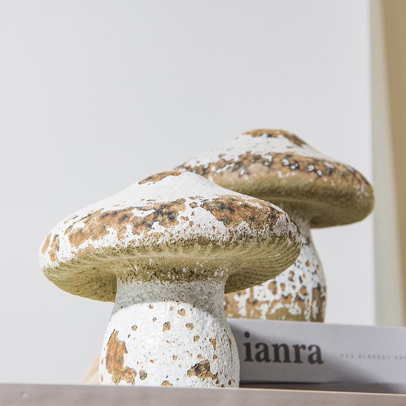 Le Meng Large Mushroom Decorative Ornaments for Home, Hotel, or B&B