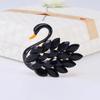 Crystal Swan brooch, high-end and sophisticated, niche, small fragrance, retro chest flower, Korean version, anti glare, pin clothing accessories
