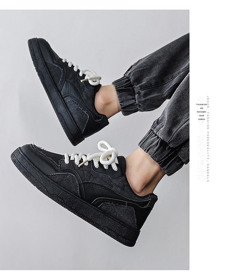 Men's Thick-Soled Black Low-Top Sneakers - Autumn Wear-Resistant, Soft-Soled, Versatile, Height-Boosting & Trendy Footwear for Students.