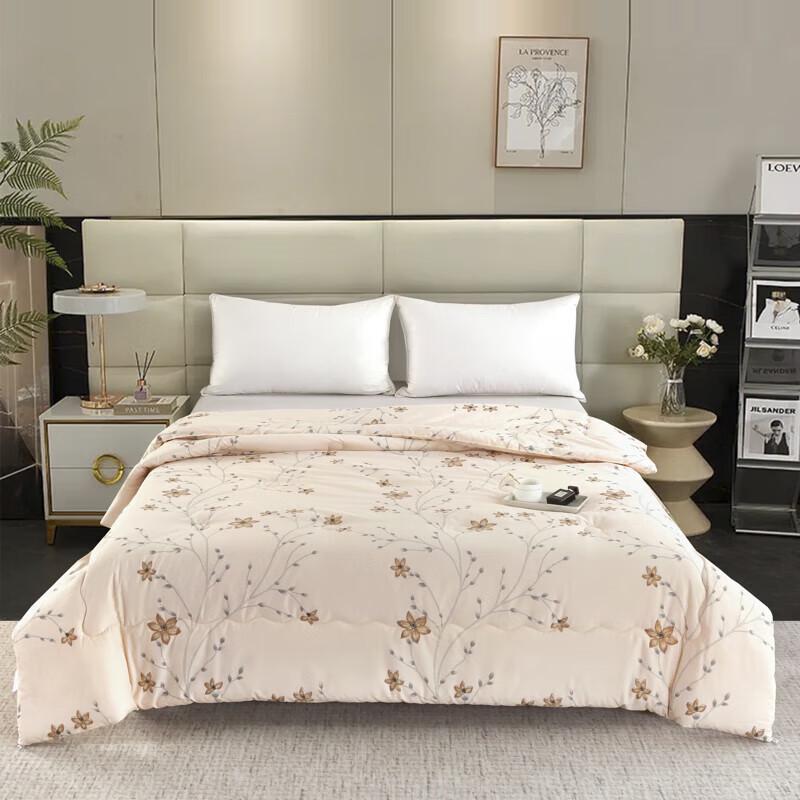 

Manya Home Golden Branch Jade Leaf Printed Quilt