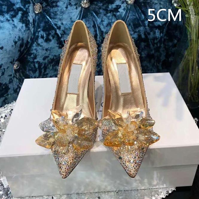 Grey Women's Crystal Wedding Shoes High Heels 2025Autumn New Silver All Diamond Bridal Shoes Water Diamond French Single Shoes