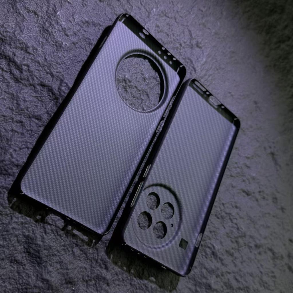 OnePlus 13 Ultra-Thin Kevlar Aramid Fiber Case: Personalized and Simple Design