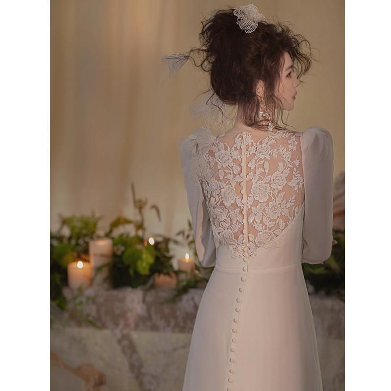 Französisches leichtes Hochzeitskleid Schlichtheit Spitze Weiß Dünn Lange Ärmel Kleiner Schlepp Mori Willkommen Koreanisches Türkleid Reisefotografie