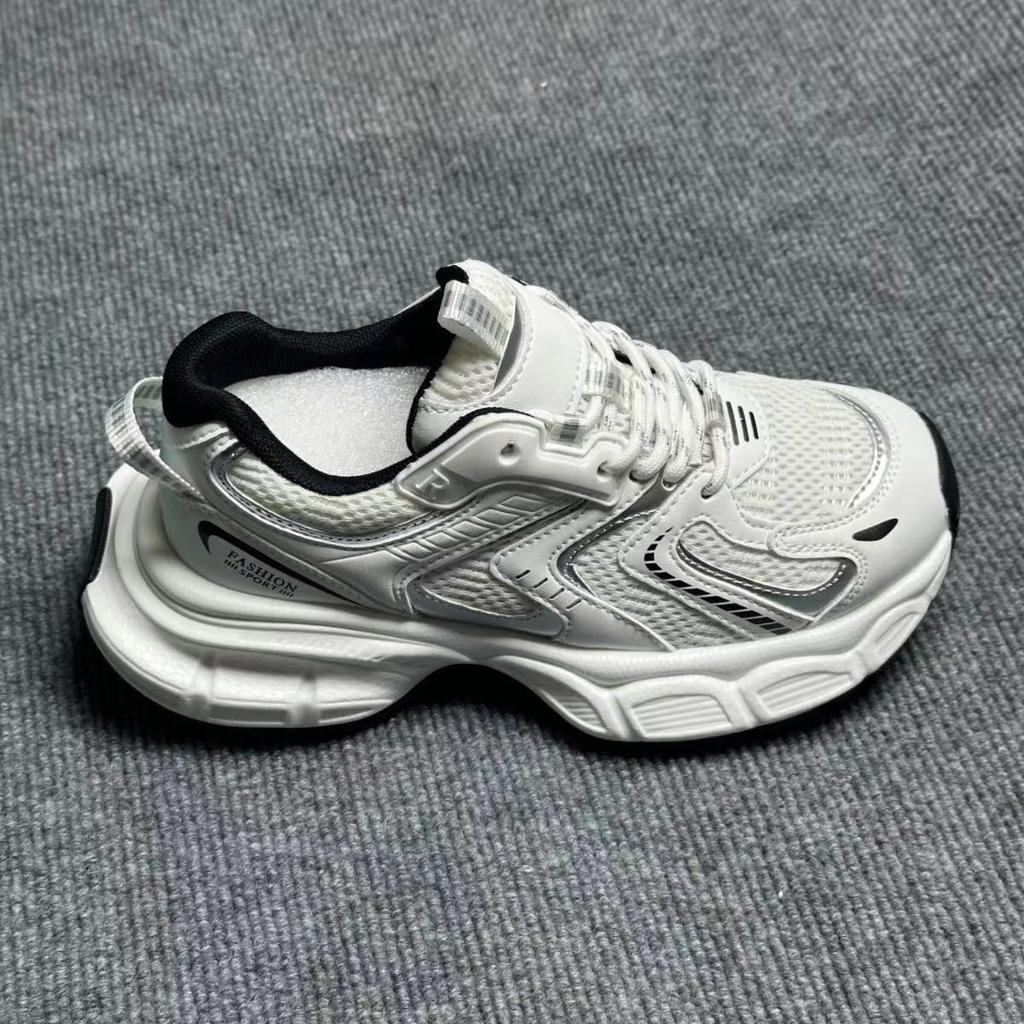 Hoogwaardige dad shoes ins trendy zomer nieuwe verhogende lichtgewicht sports dad shoes