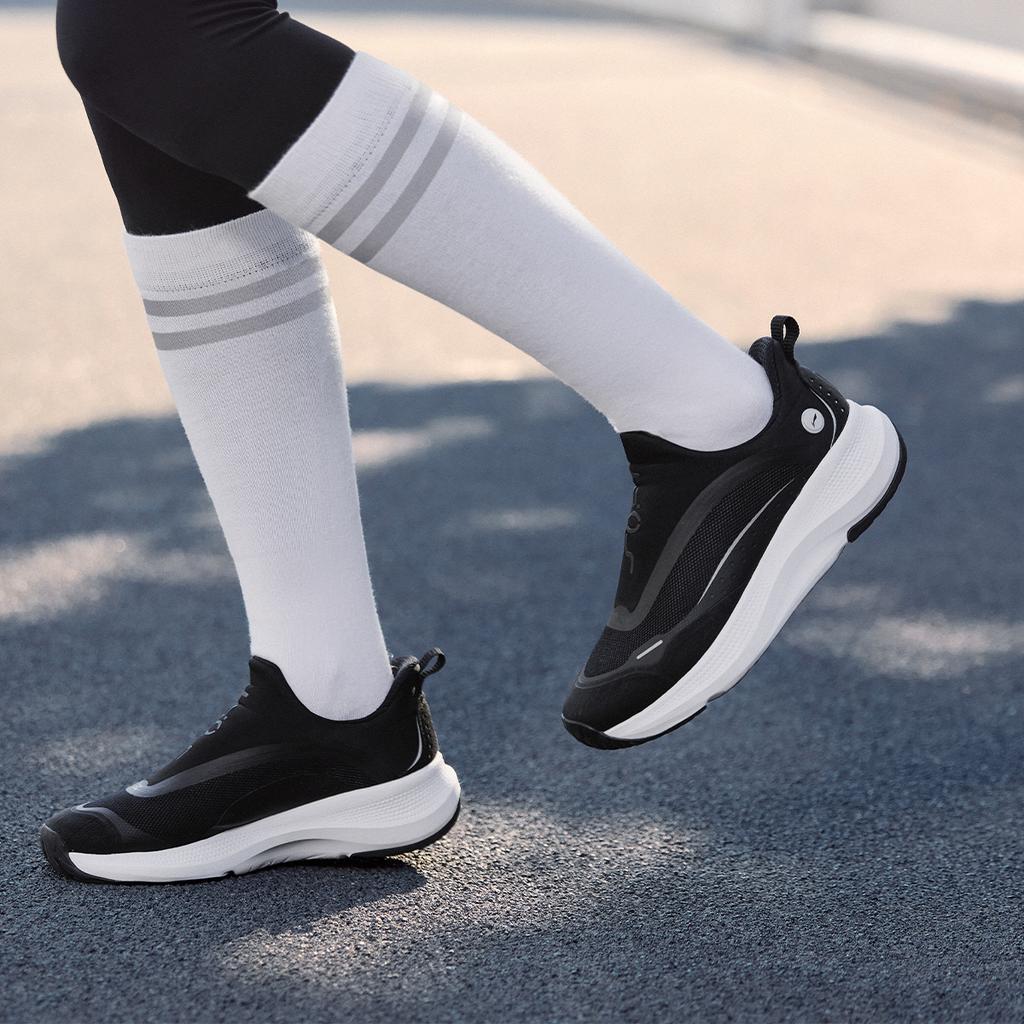 New LiNing SOFT GO Anti Slip Wear Resistant Lightweight Breathable Low Top Casual Shoes Women's Black