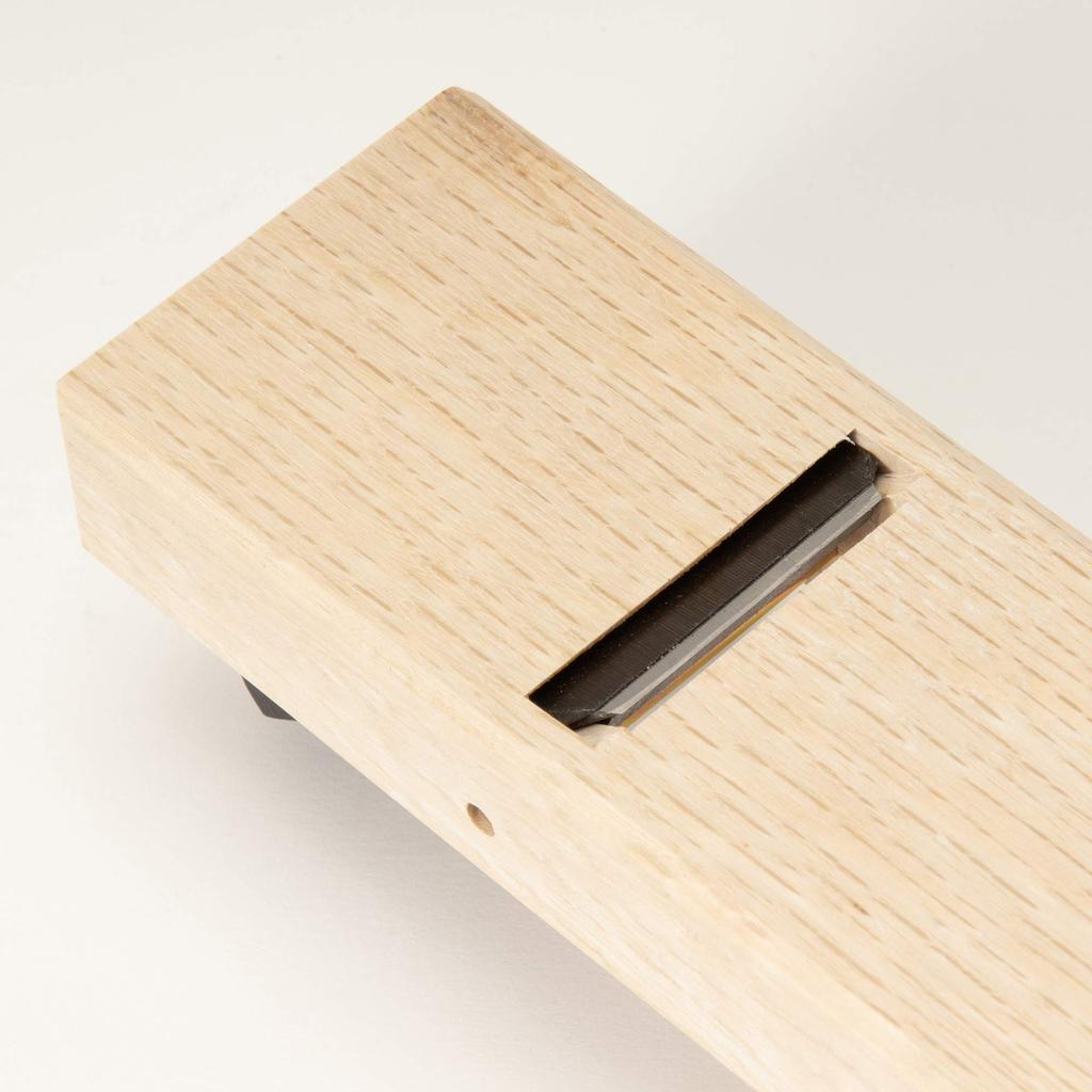 KAKURI Replaceable Blade Hand Plane, 42mm Blade Width, One-Touch Replacement, No Sharpening or Adjustment Needed, Carpentry Tool, Model 12627