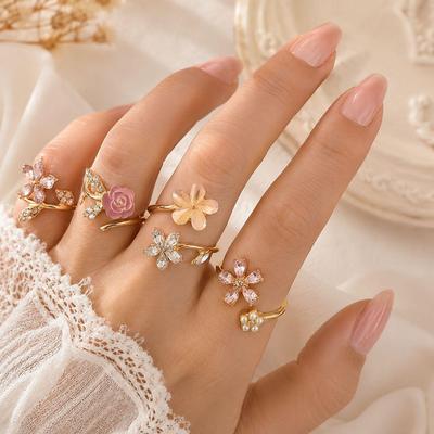 High-End Rhinestone Flower Ring with Irregular Pearl Design