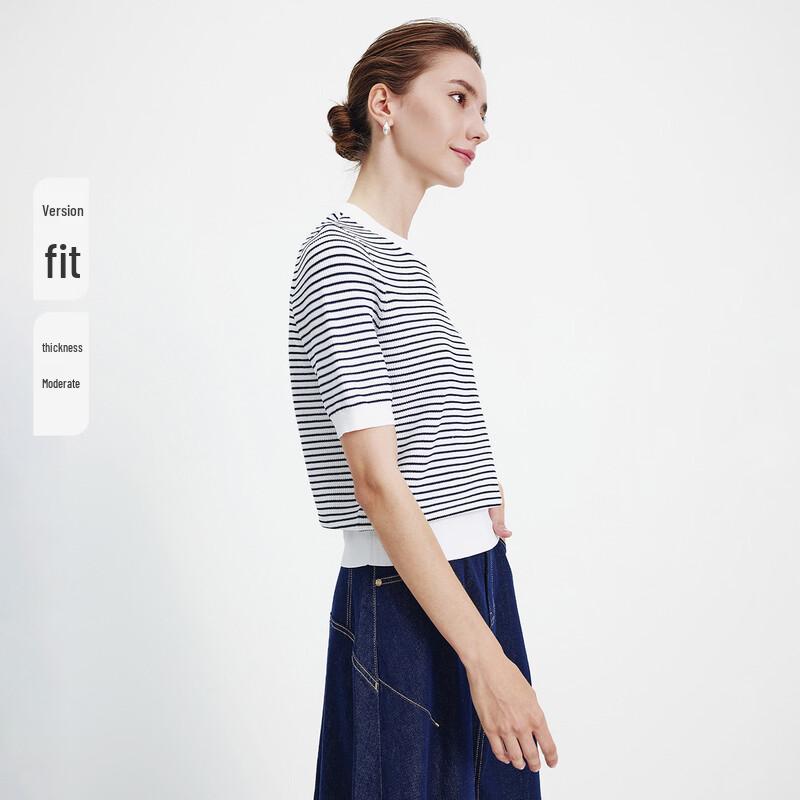 Navigare Women's Textured Striped Knit Short Sleeve T-Shirt