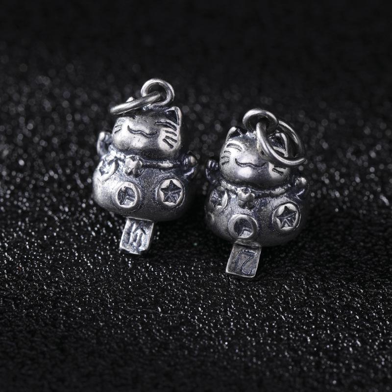 Color-Preserving Distressed Silver Persimmon Lucky Cat Pendant DIY Handmade Bracelet with Tibetan Silver Accessories