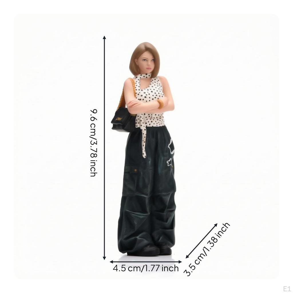 1/18 scale miniature Figurine with Shoulder Bag Female
