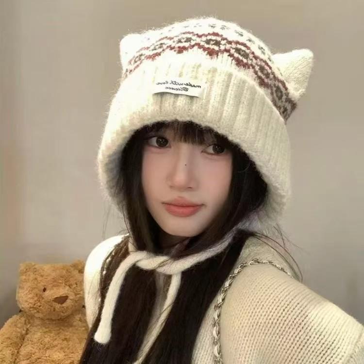 Fair Island wind hat sweet and cute cat ears knitted ear hat women's winter thickened and velvet warm Lei Feng hat