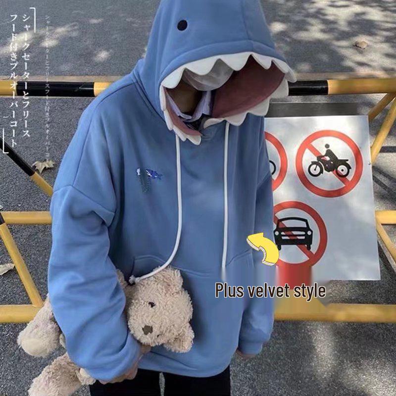 Trendy 2023 Couples Matching Shark Print Pullover Sweater for Students