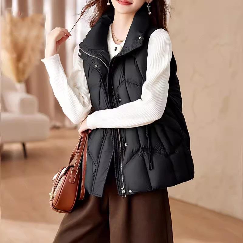 Stand-up collar down vest women's 2024 winter new fashion design sense twist rope warm vest outside vest tide