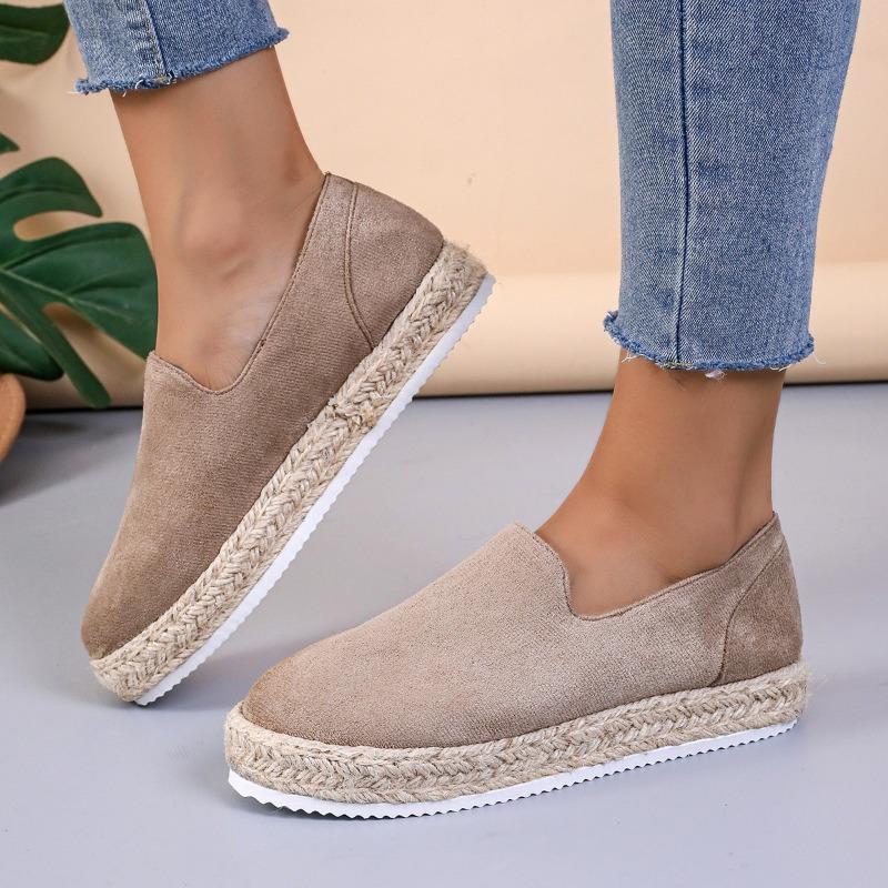 

Модная женская обувь 2025 Высокое качество Слипоны Женские вулканизированные туфли Новые с круглым носком Повседневные Большого размера Легкие Удобные На плоской подошве Низкий каблук 43