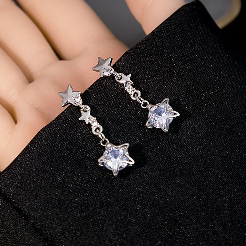 Silver Needle Diamond-Inlaid Hollow Star Geometric Earrings
