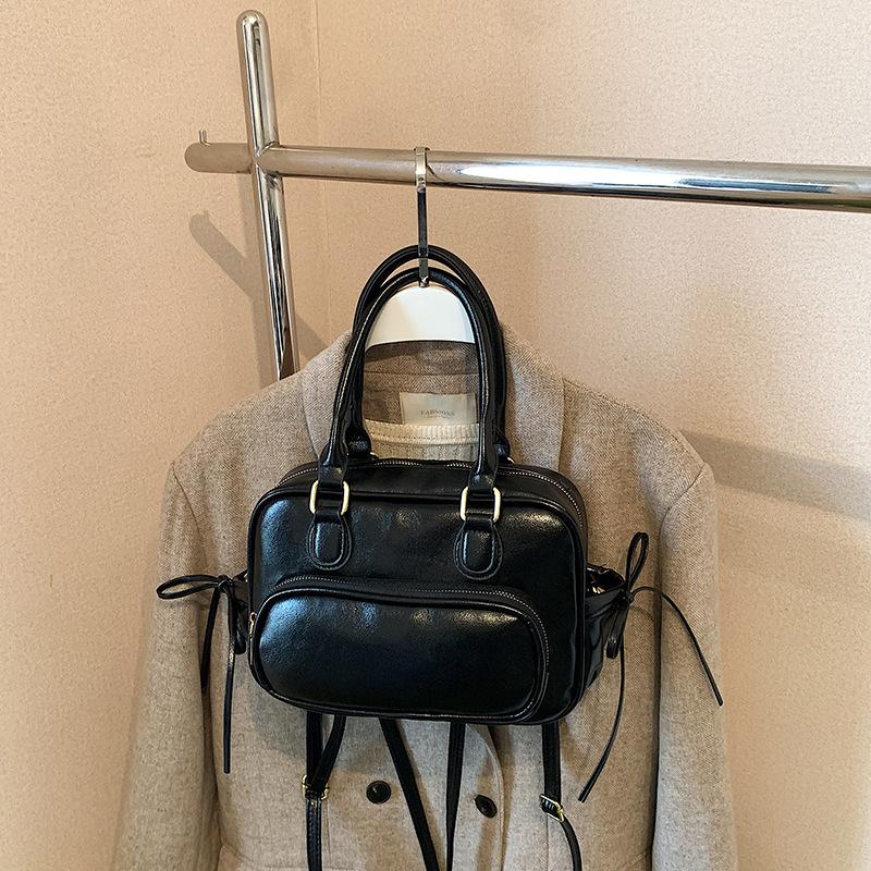 Premium oily leather retro women's backpack 2025 new fashion commuting versatile back bag multi-purpose handbag