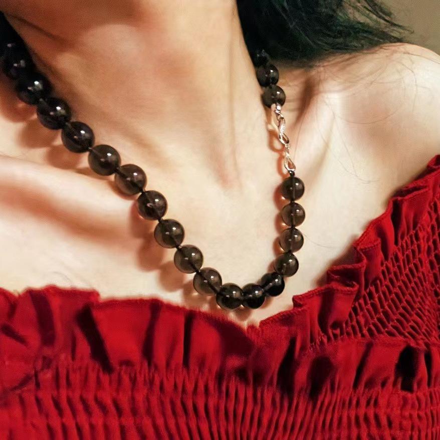 

Natural Ice Obsidian Necklace Collarbone Chain Neck Chain Niche Design Sense Commuter Versatile Model