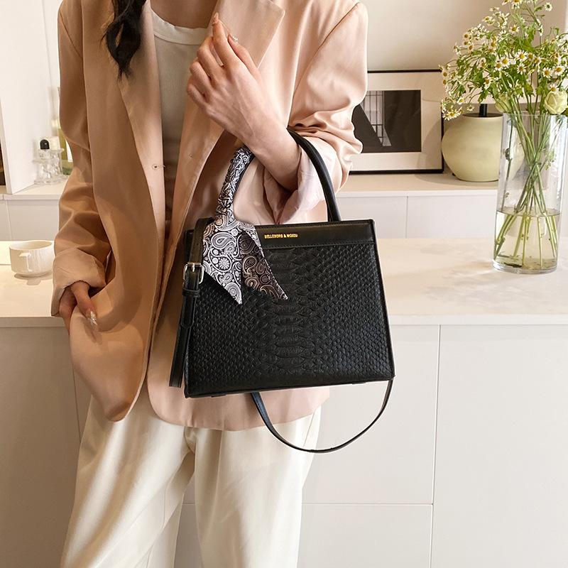 New High-end Silk Scarf Crocodile Pattern Killer Bag Portable Shoulder Women's Bag