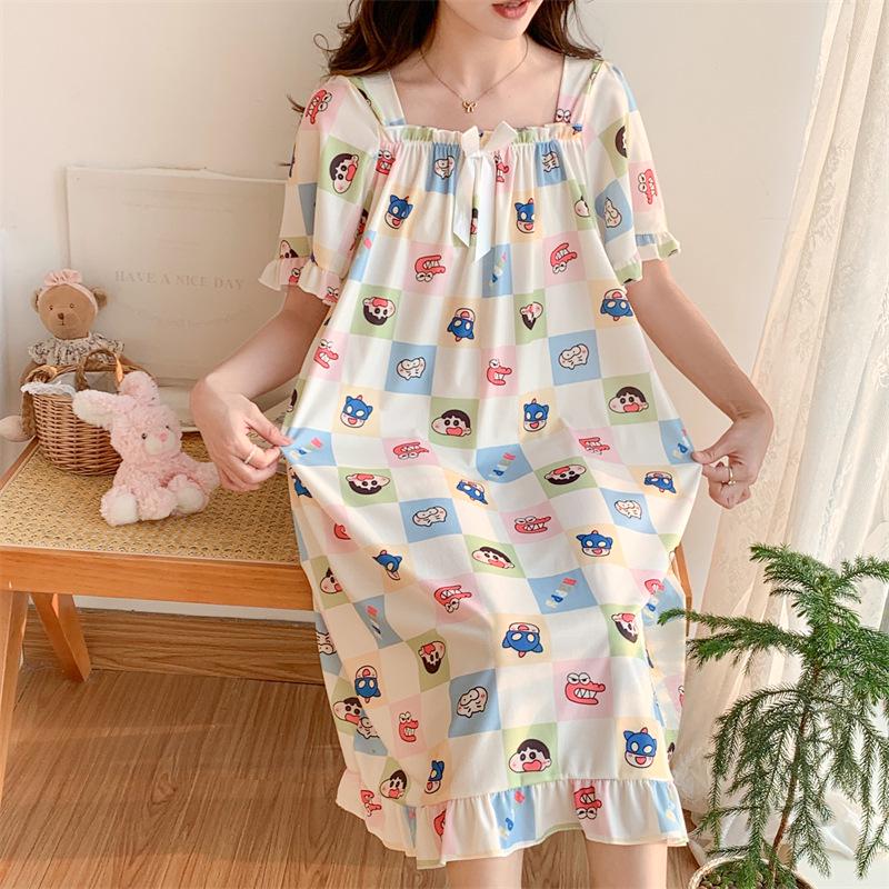 Women's Plus Size Ice Silk Nightdress - Summer Over-the-Knee, High-End, Loose Fit, Thin Section for Sizes Up To 300 Jin