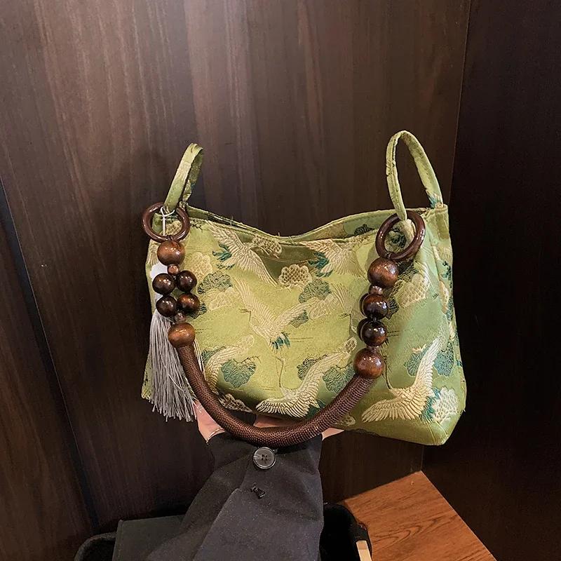 Nuove Borse a Spalla con Chiusura Ricamata Stile Natial Filo da Cucito 2026 Borse da Donna con Decorazioni a Frange per Giovani