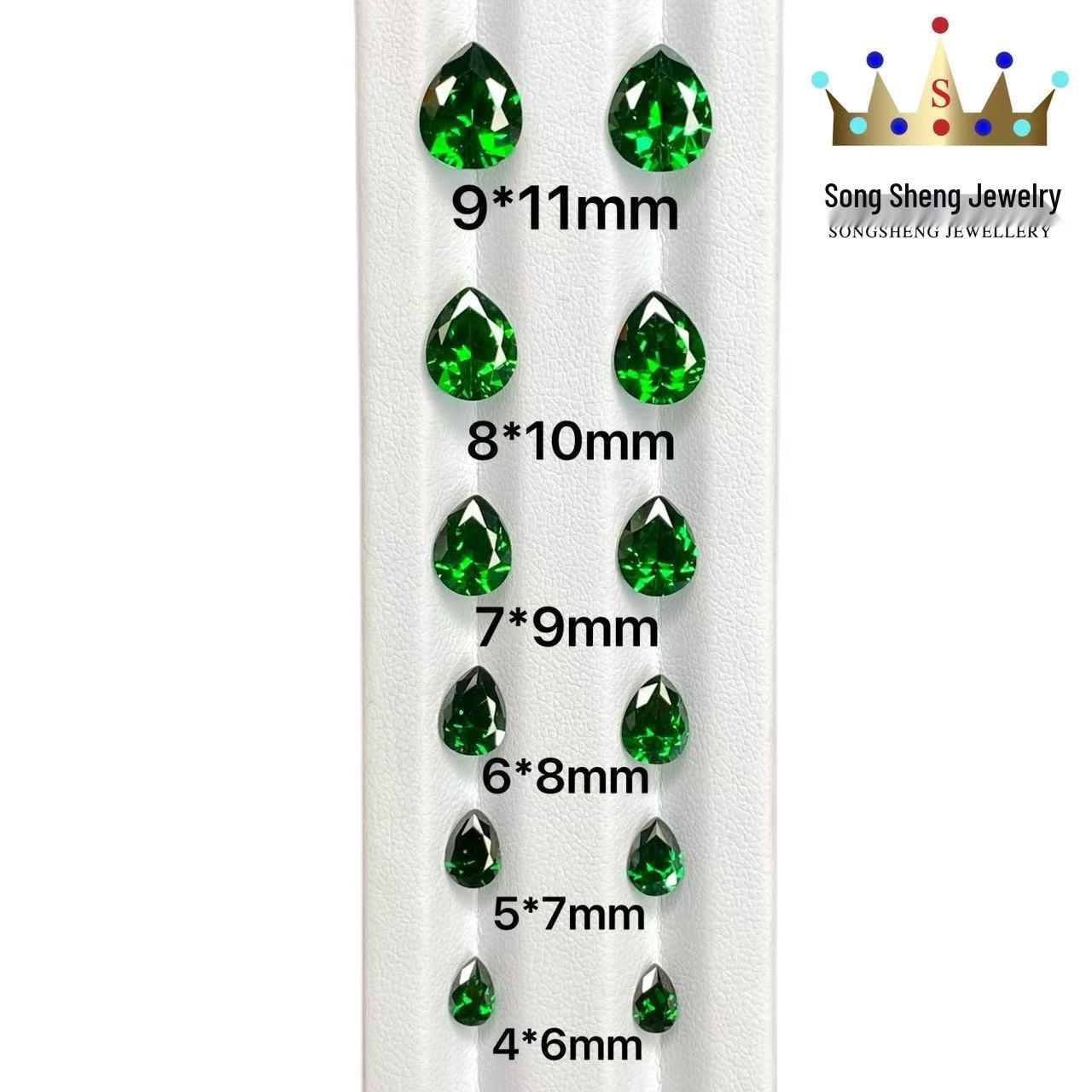 Pear-Shaped Kazani Green Tsavorite Cubic Zirconia Gemstone Pear 4x6mm